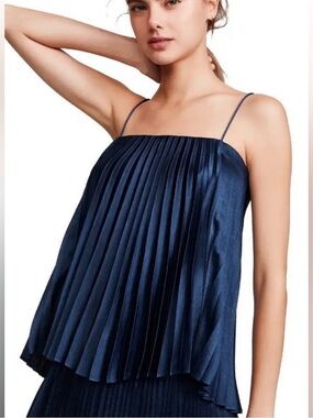 Vince Navy Satin Cami Top with Spaghetti straps size xs